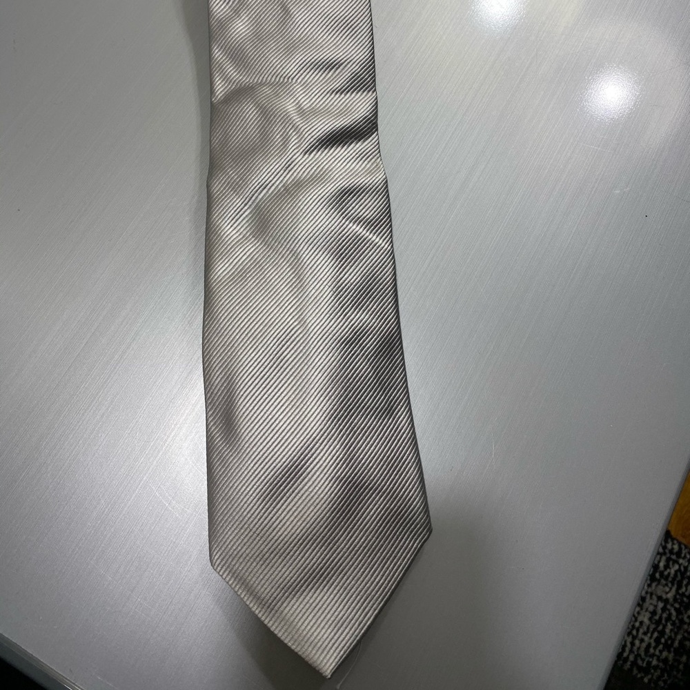 Mario borelli silver tie